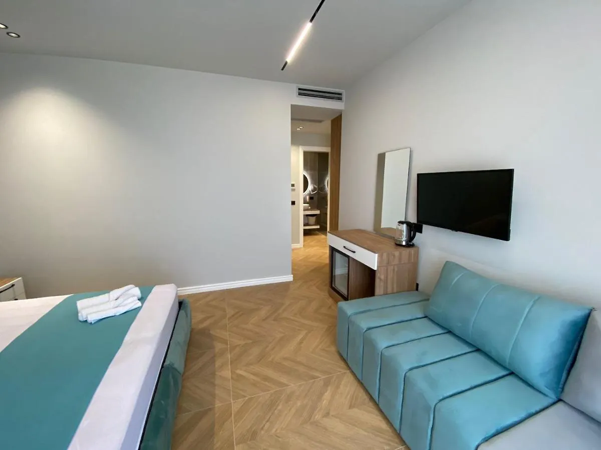 Hotel Saly Durres