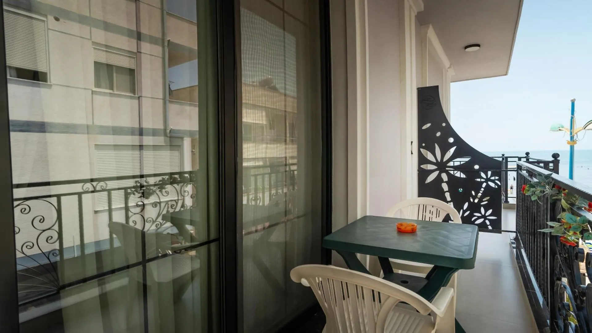 Hotel Saly Durres Albania