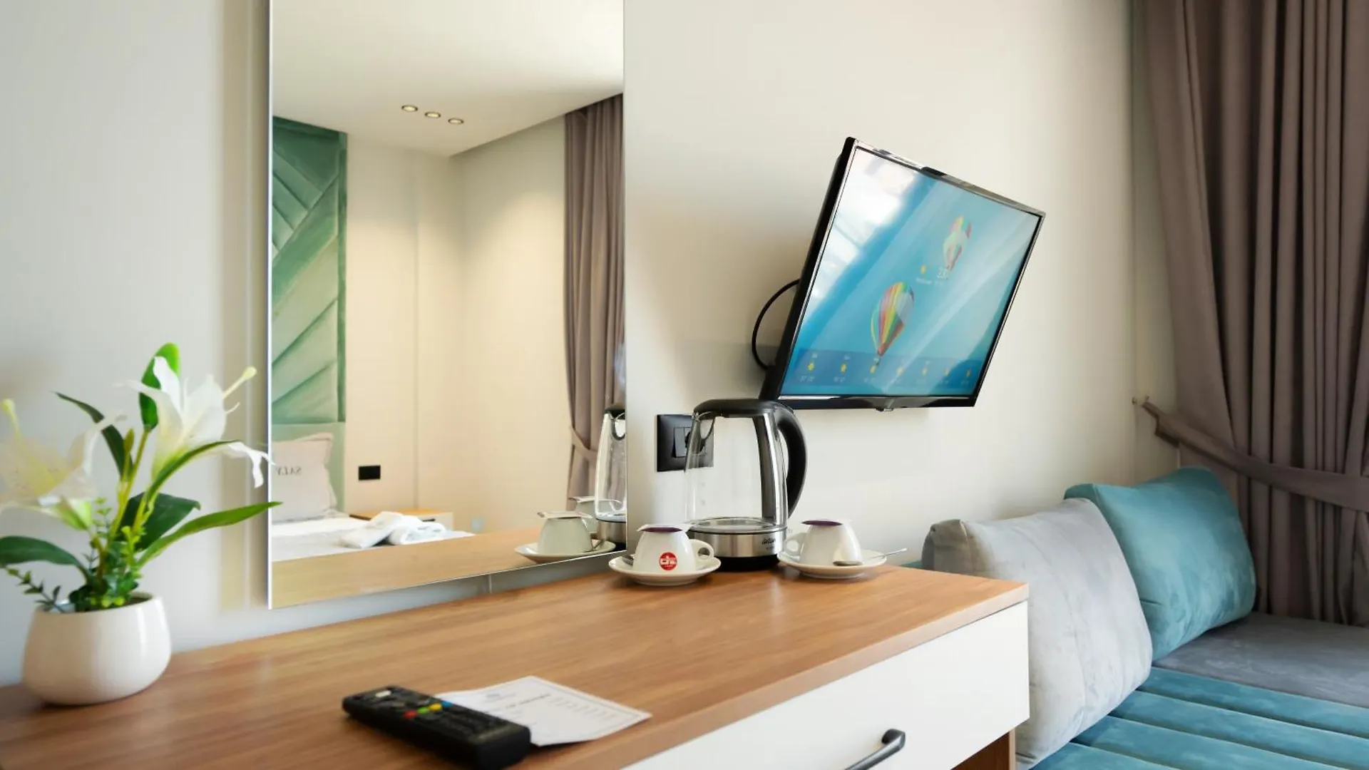 Hotel Saly Durres