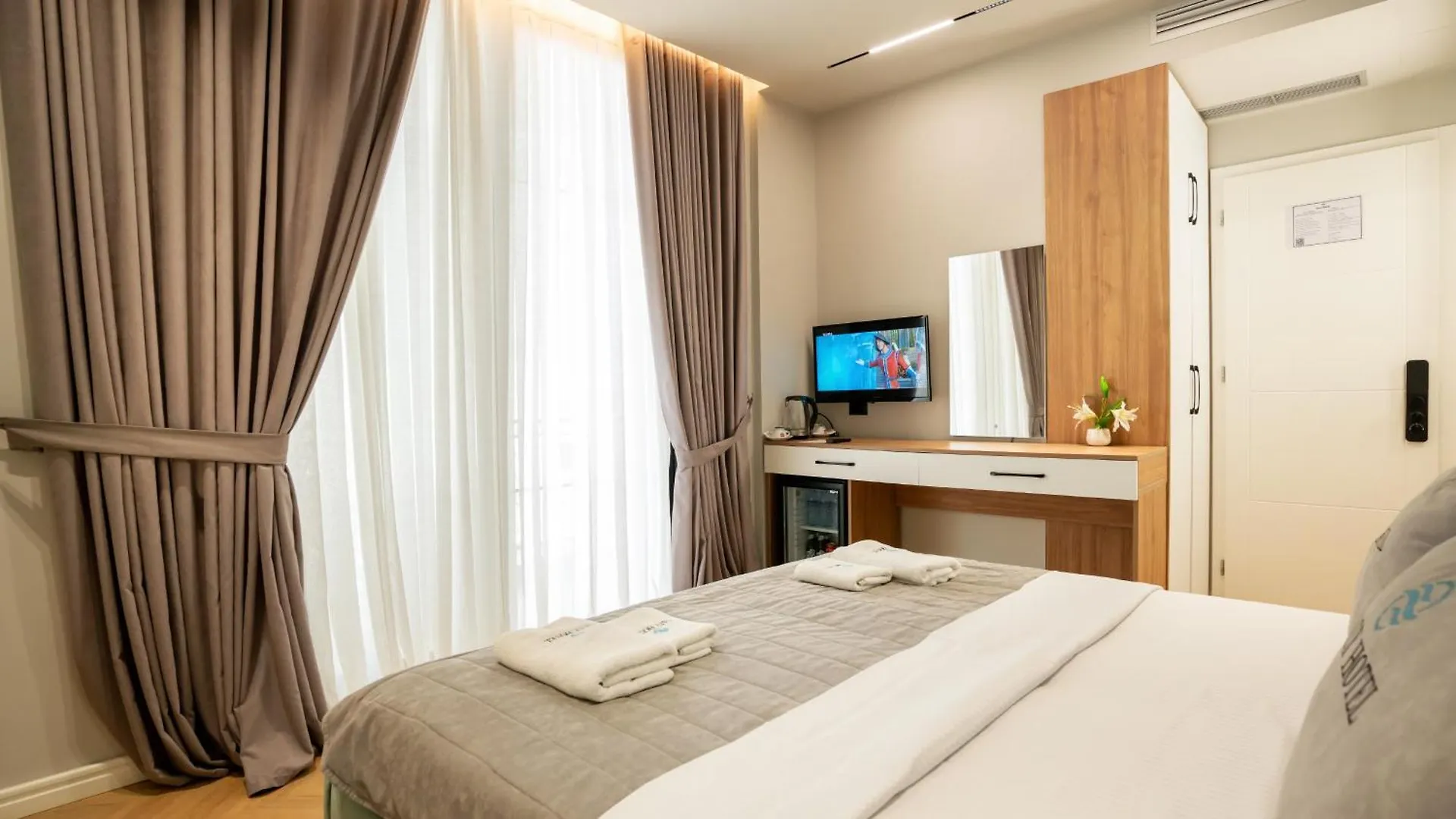 Hotel Saly Durres