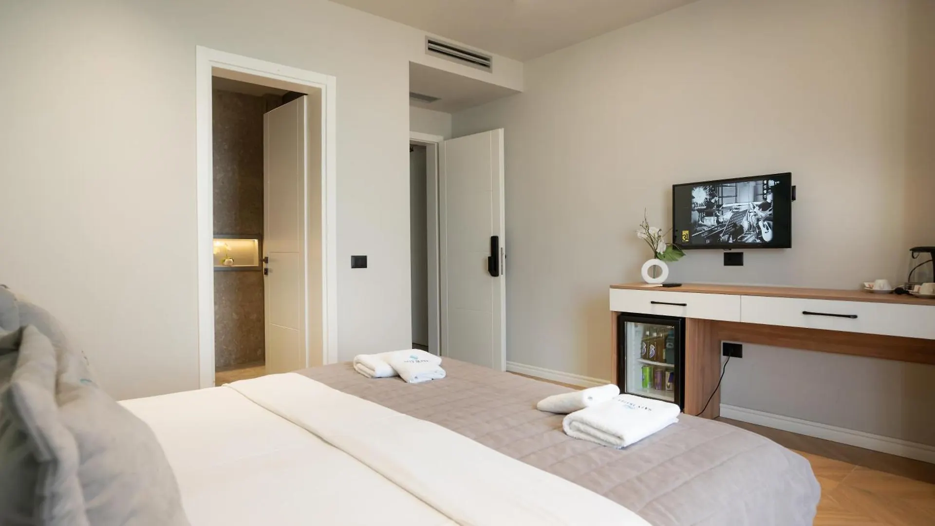 Hotel Saly Durres Albania