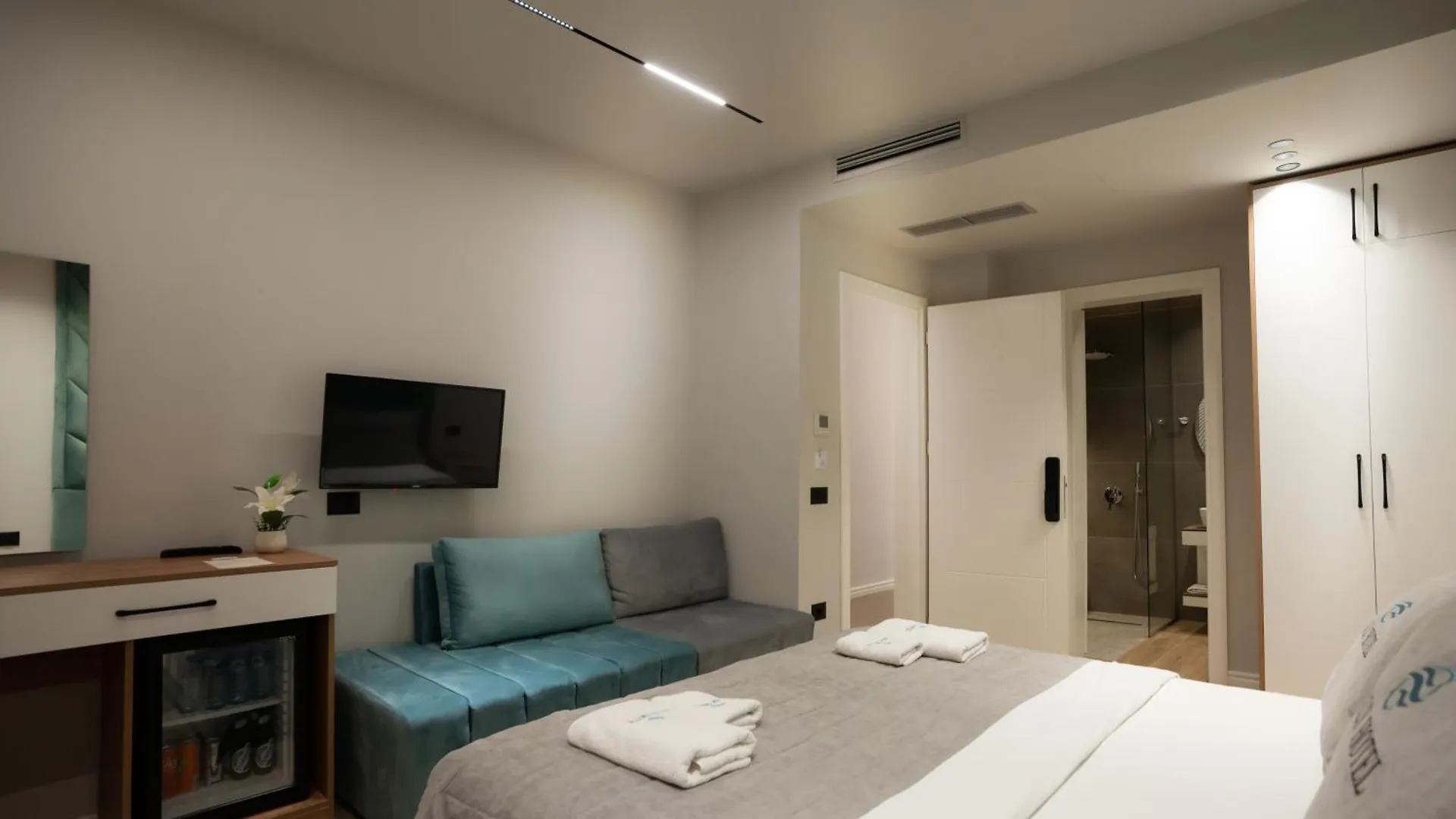 Hotel Saly Durres