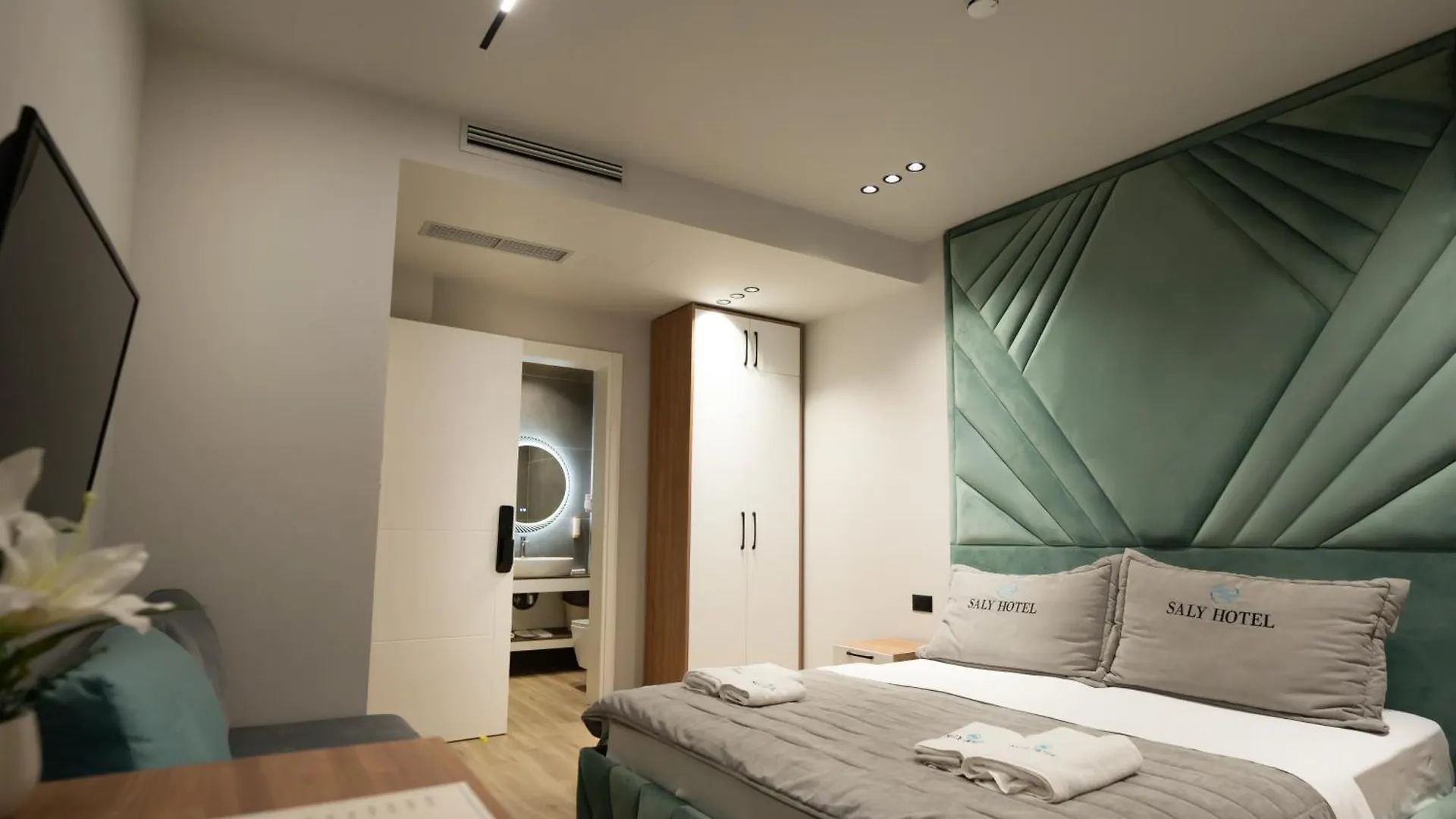 Hotel Saly Durres Albania
