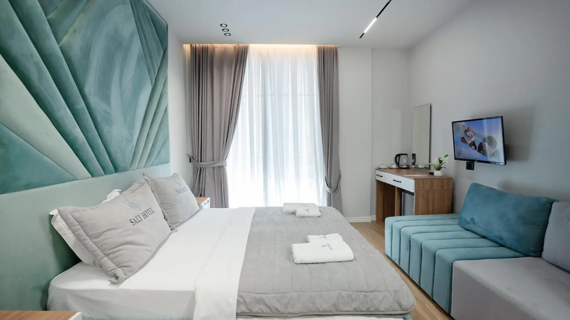 Hotel Saly Durres Albania