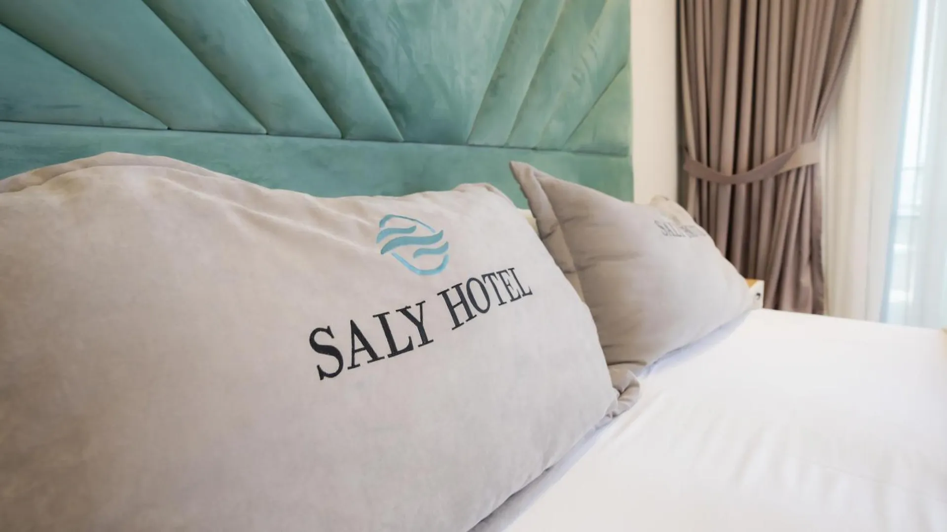 Hotel Saly Durres Albania
