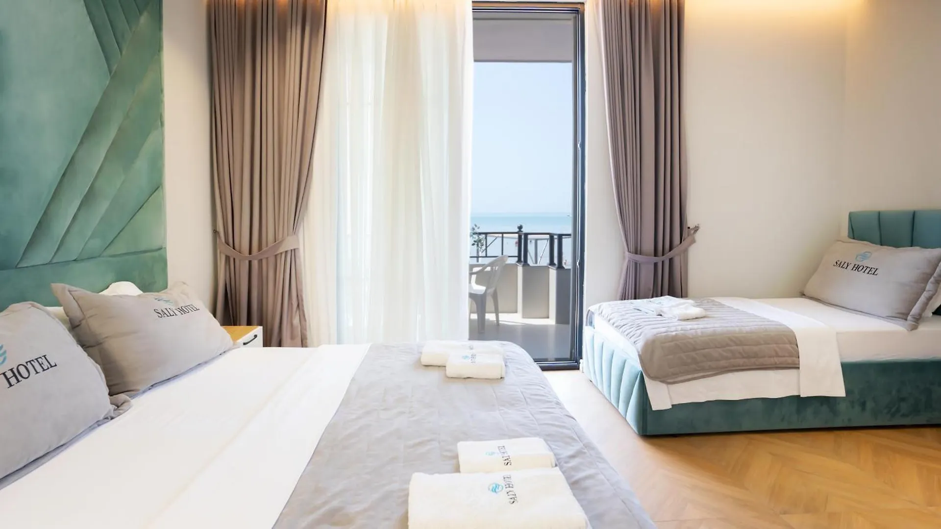 Hotel Saly Durres