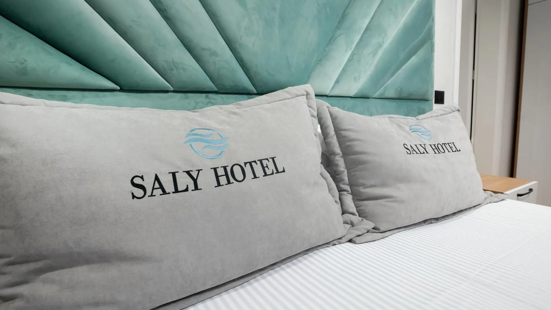 Hotel Saly Durres