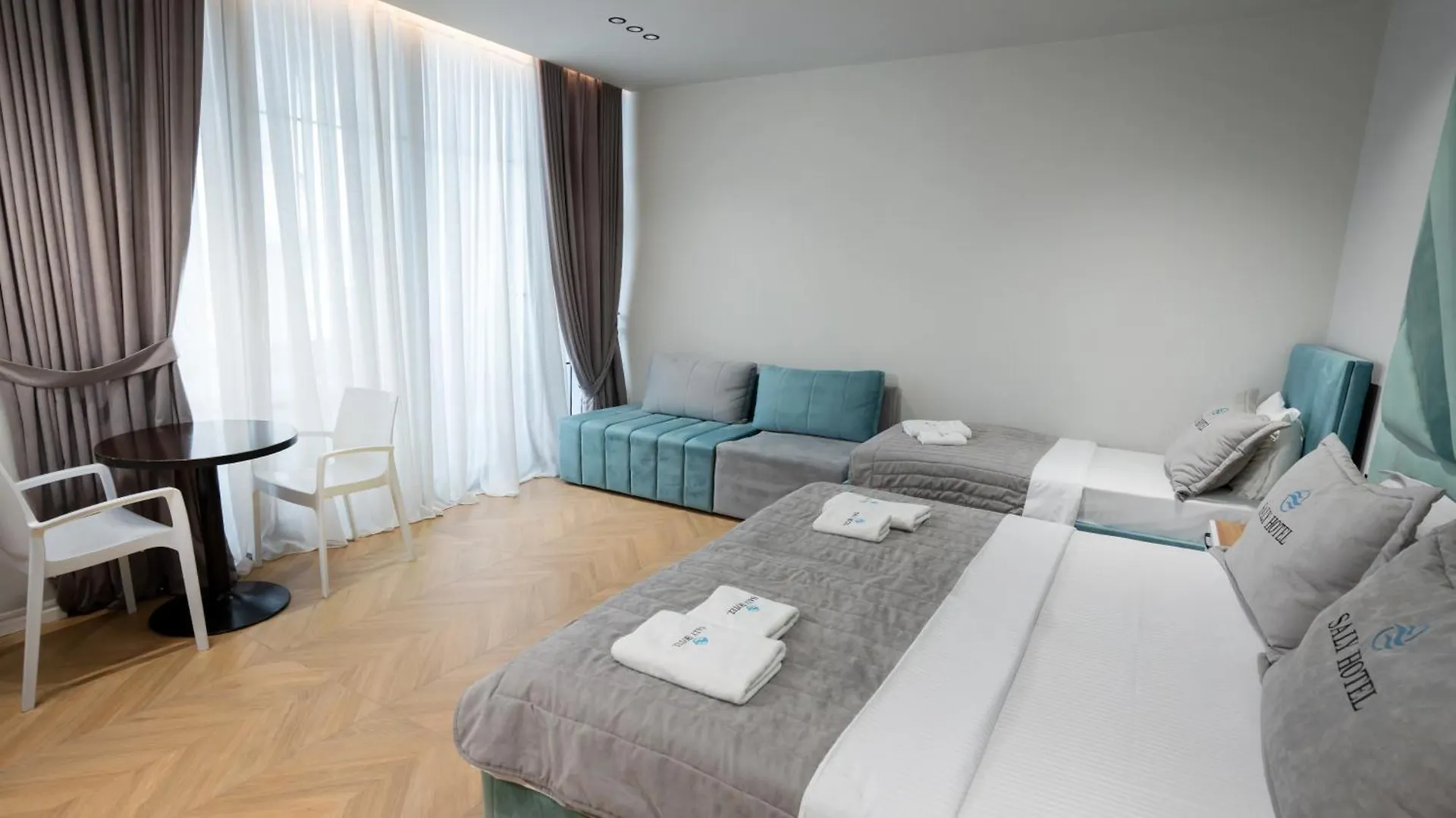 Hotel Saly Durres